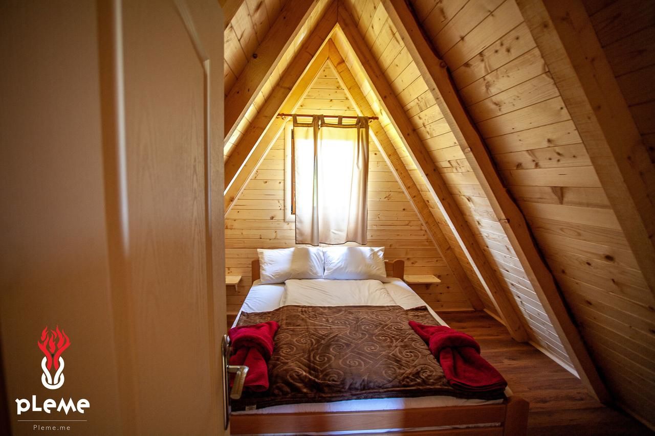Шале Family Houses Pleme Жабляк-24
